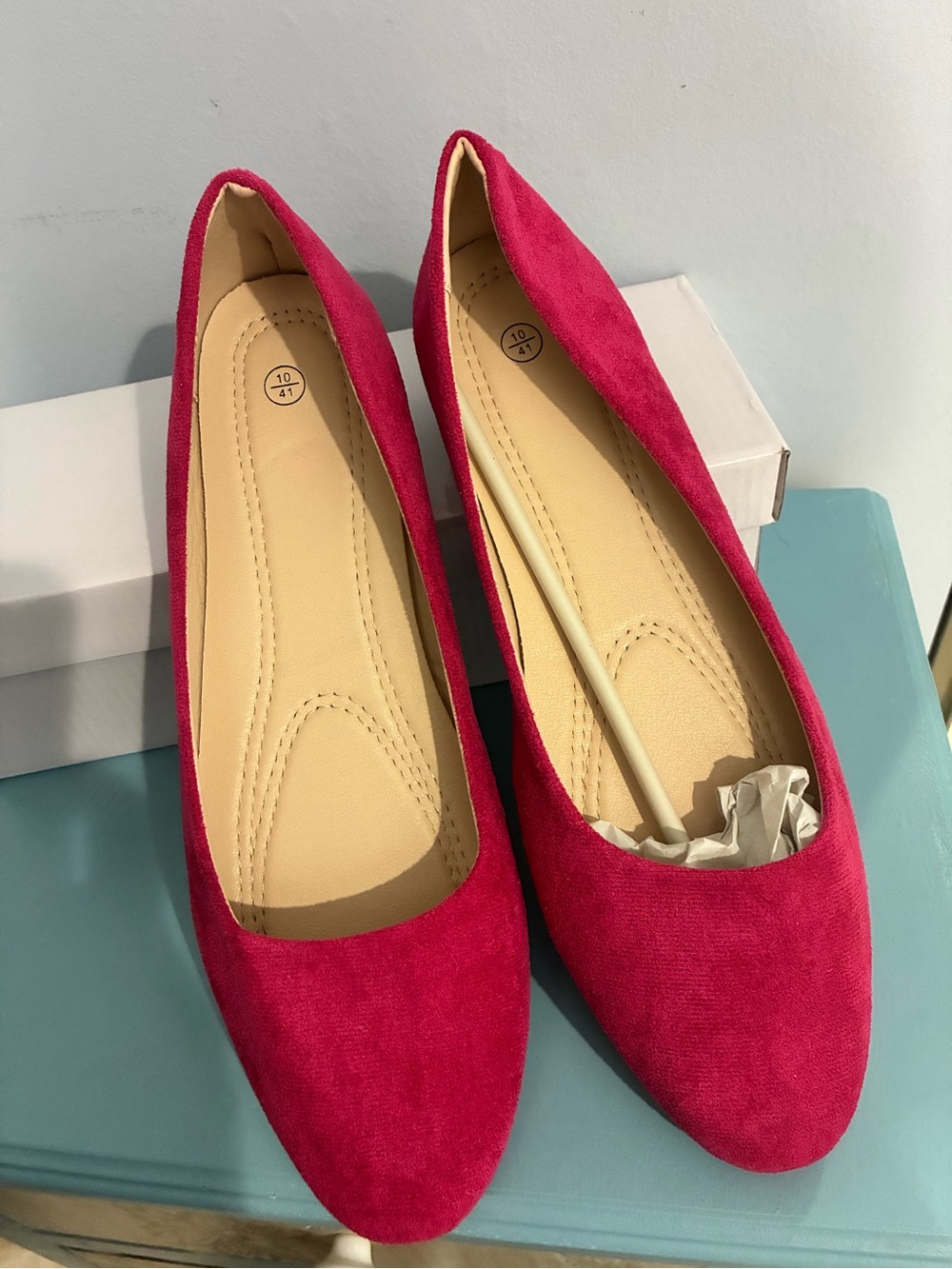 Women's Classic Pointed Ballet Flats in hot pink - Comfortable Everyday Slip-Ons